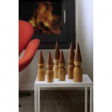 Maxi nisse Elf i Eg og Valnød By Brorson