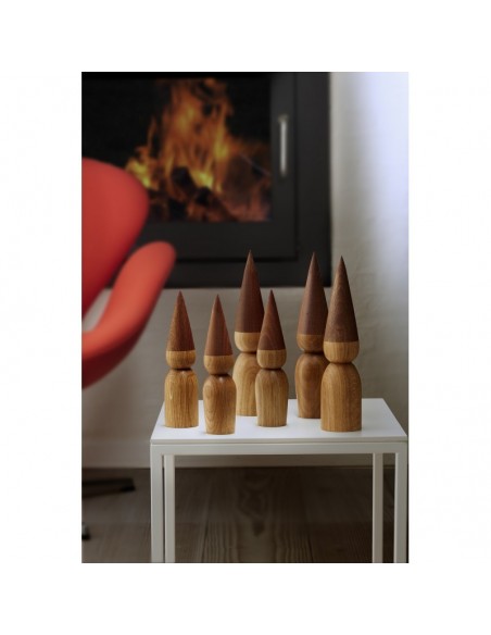 Maxi nisse Elf i Eg og Valnød By Brorson Maxi nisse Elf i Eg og Valnød By Brorson