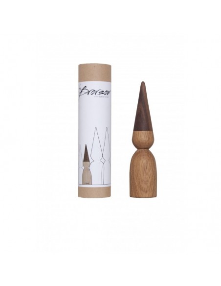 Nissepige og Nissedreng i Eg/Valdnød By Brorson Nissepige og Nissedreng i Eg/Valdnød By Brorson