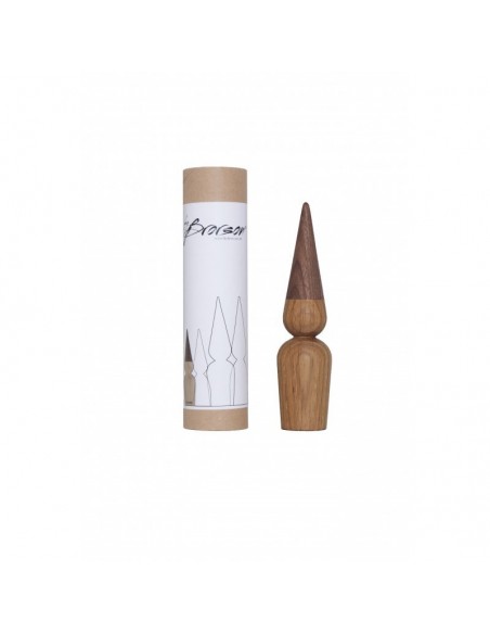 Nissepige og Nissedreng i Eg/Valdnød By Brorson Nissepige og Nissedreng i Eg/Valdnød By Brorson