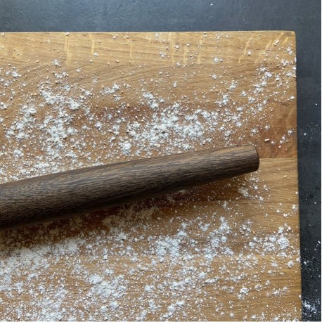 Kagerulle uden håndtag i røget eg