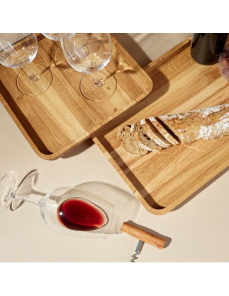 Stor serveringsbakke i Olieret Eg