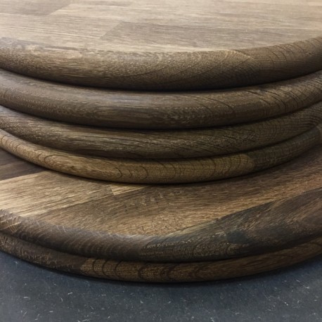 Lille pizzabræt i røget eg Lille pizzabræt i røget eg