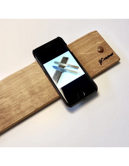 Magnet knivholder i olieret eg - Dansk design