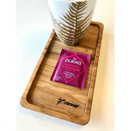 Mellem træbakke i røget eg