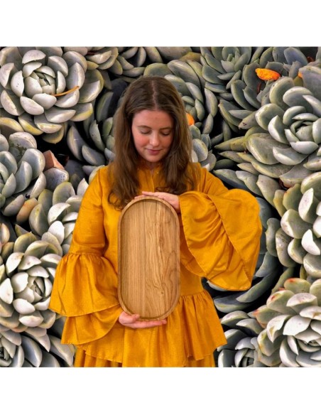 Stor oval træbakke i olieret eg Stor oval træbakke i olieret eg