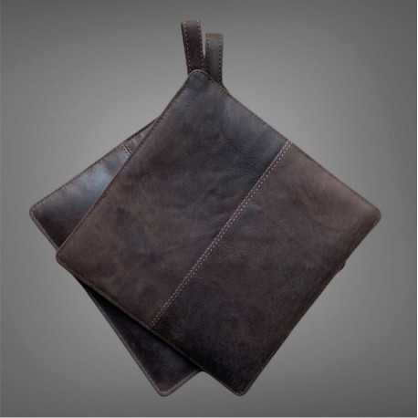 Grydelapper i mørkebrunt skind 19 x 19 cm