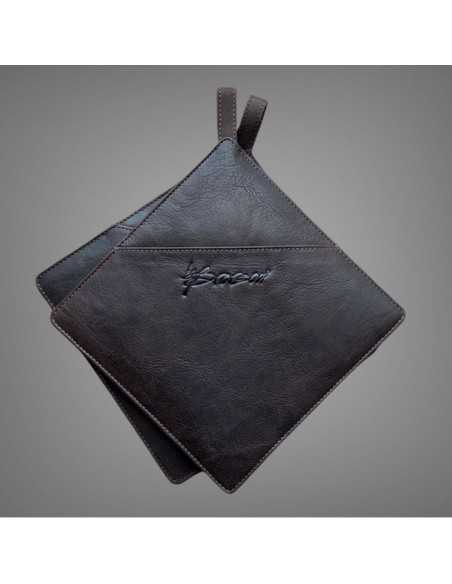 Grydelapper i mørkebrunt skind 19 x 19 cm