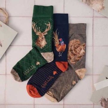🧦 Bambus sokker med flotte motiver, den perfekte gave til ham 🎁Lageret er atter fyldt op med masser af flotte sokker 🧦 fra engelske Wrendale i den lækreste kvalitet.https://vildtshop.dk/module/iqitsearch/searchiqit?s=Sokker&page=2